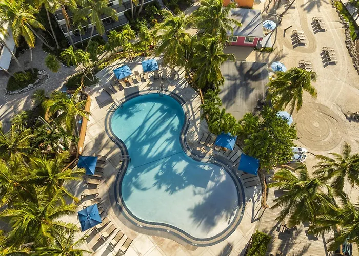 La Siesta Resort & Villas
